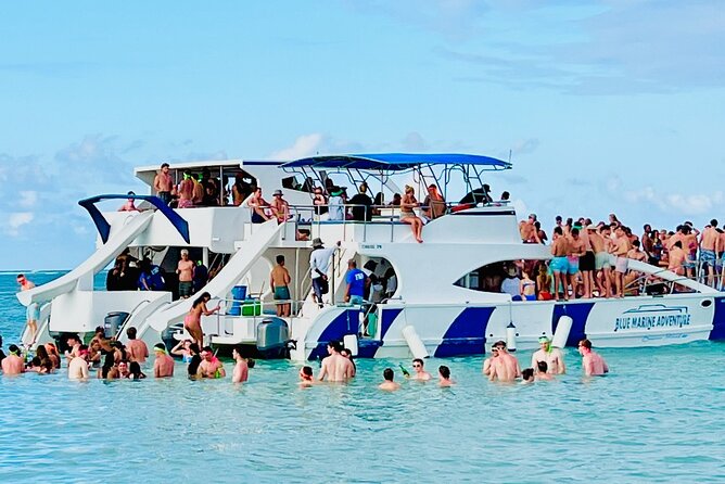 Punta Cana Booze Cruise, Snorkeling, Bar Entertainment Open Bar - A four-hour party boat with a clear purpose