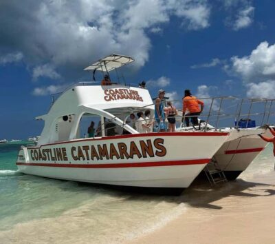 Booze Cruise with Snorkel and Natural Pool Stop