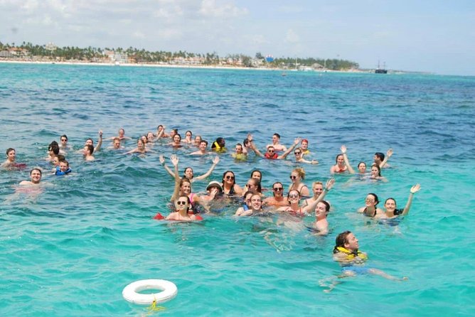 Punta Cana Booze Cruise with Snorkeling, Natural Pool & Open Bar - What you get from the open bar