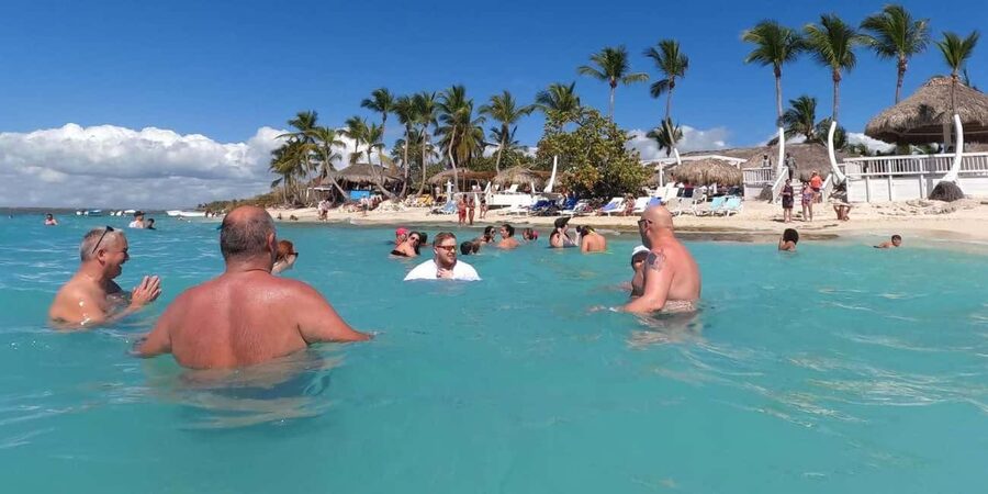 Punta Cana: Catalina Island Snorkeling Trip with Lunch - Should you book it?