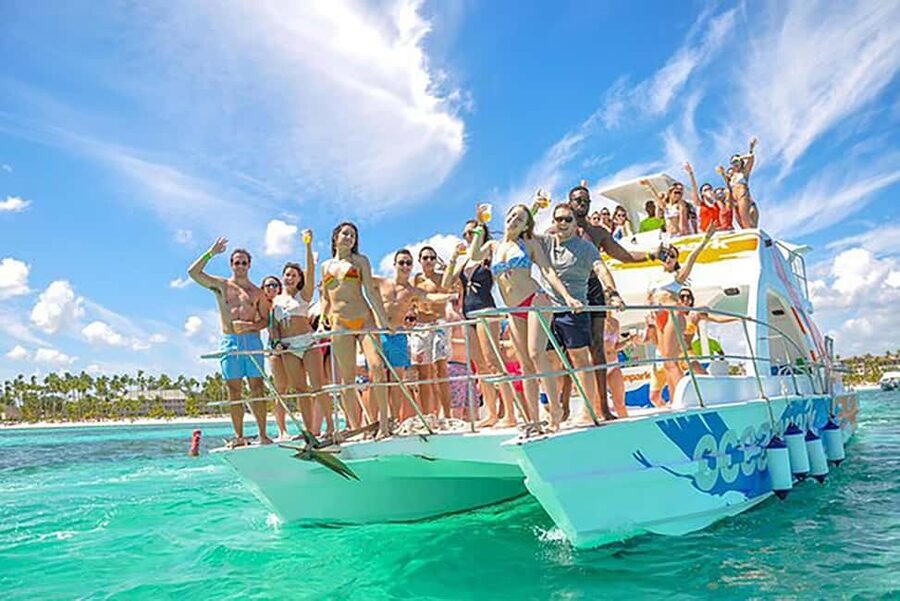 Punta Cana: Catamaran Boat Party with Unlimited Drinks - Key points to know before booking