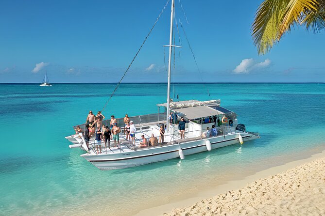 Punta Cana Catamaran Party– Snorkeling, Open Bar, Music & Pickup - The real appeal: a floating party near Los Corales