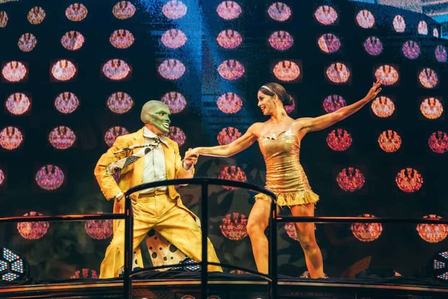 Punta Cana: CocoBongo Entry with Entertainment and Open Bar - Why Gold or Front Row can be the better buy