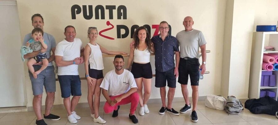 Punta Cana-Dance Bachata/salsa like a PRO with private class - Starting with the right dance for your trip