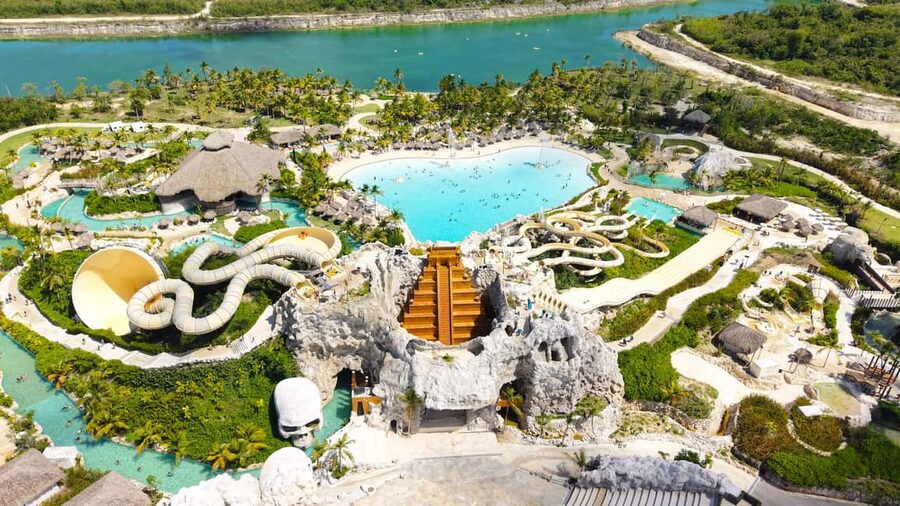 Punta Cana: El Dorado Water Park Entry with Hotel Transfers - El Huracán and Trágame Tierra for serious slide time