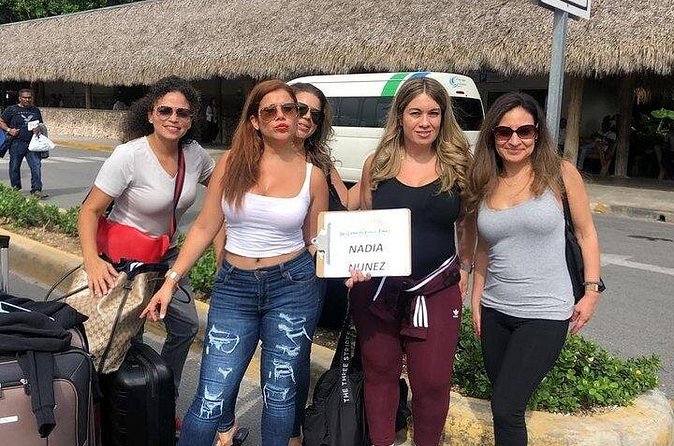 Punta Cana: Exclusive Luxury Transfer Airport to Your Hotel - Meet Justo, Miguel Torres, or your assigned driver