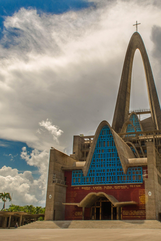 Punta Cana: Higüey Basilica & City Tour w/Local House Visit - Adding context at the La Altagracia museum