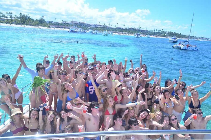Punta Cana: Hip Hop Party Cruise w/Open Bar (Adults Only) - Seventy-five minutes at La Piscina Natural