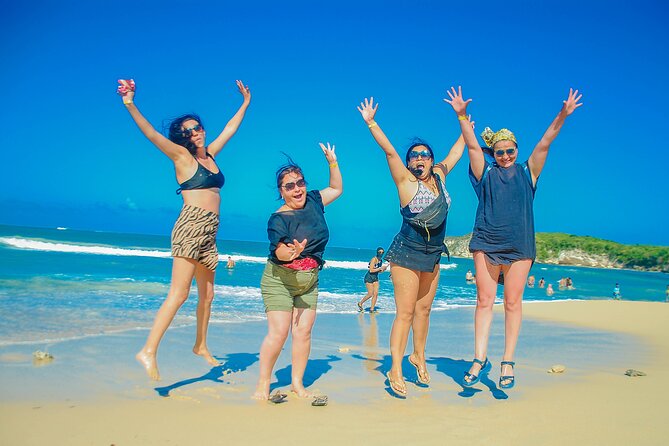 Punta Cana Horseback Ride: Jungle, Macao Beach & Free Pick Up - What the guide team adds