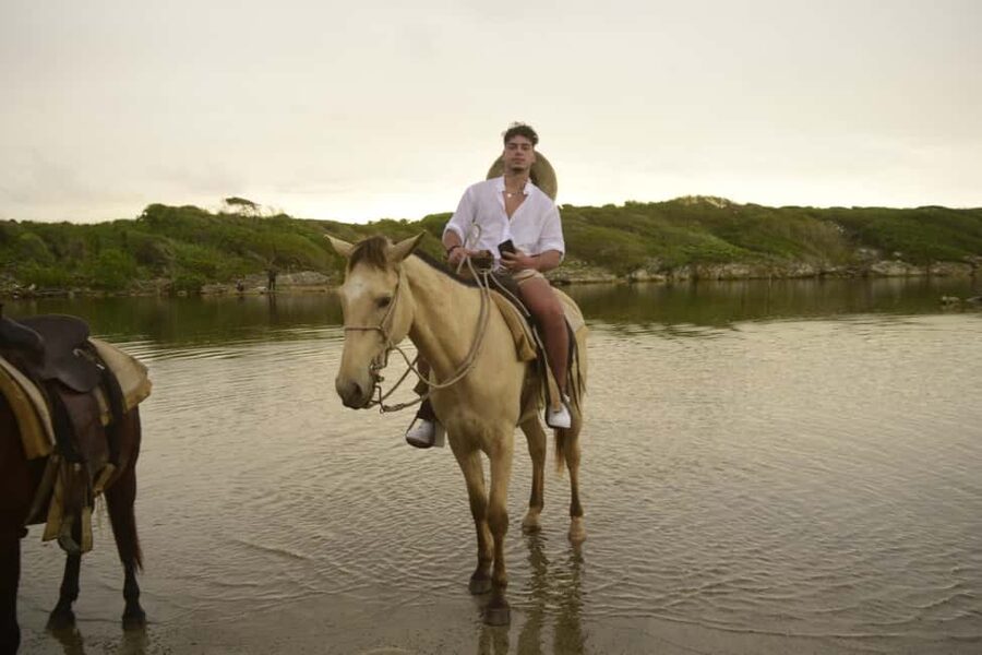 Punta Cana: Horseback Ride to Macao Beach - Practical preparation for the saddle