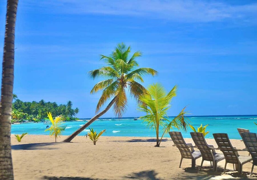 Punta cana: Island Escape to Saona • catamaran & Beach lunch - The two-and-a-half-hour catamaran return