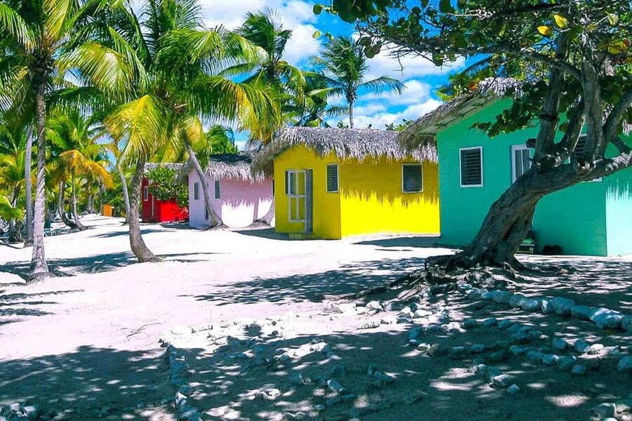 Punta Cana or La Romana: Catalina Island Tour and Snorkeling - Catalina Island’s Coral Wall Is the Main Attraction