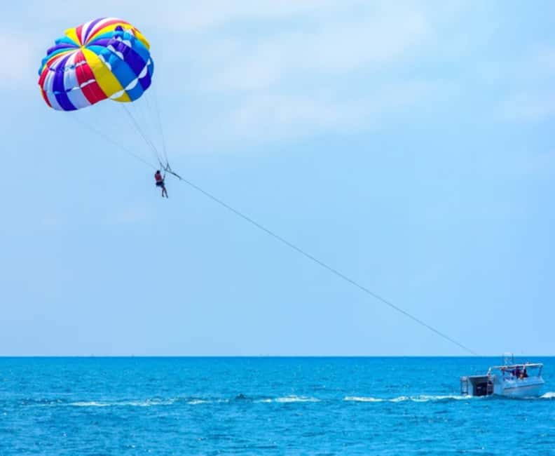 Punta Cana: Parasailing Experience with Round-Trip Transfer - Ten minutes above Punta Cana