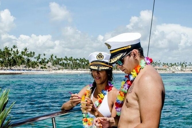 Punta Cana Party Boat Snorkeling with Music DJ and Open Bar - Pickup and timing require a little work from you