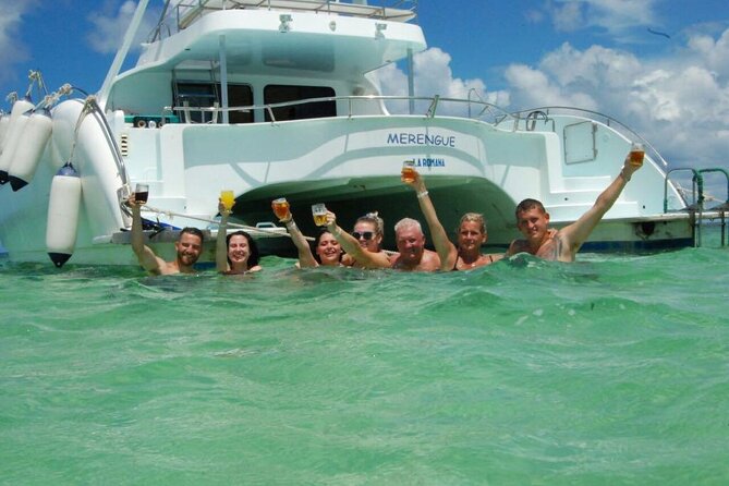 Punta Cana Party Boat with Open Bar, Snorkeling & Natural Pool - Looking for dolphins in their natural habitat