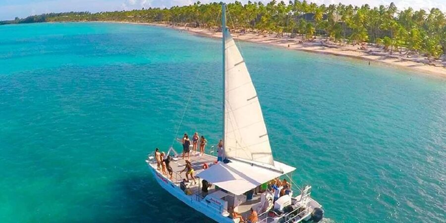 Punta Cana: Party Boat with snorkel and open bar included - Key points at a glance