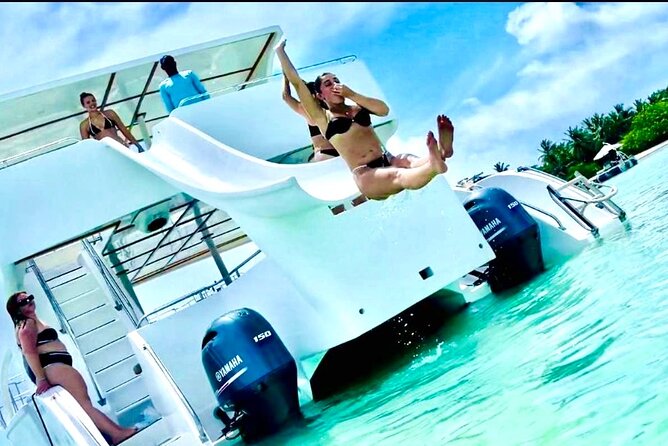 Punta Cana Party Booze Cruise, open bar, snorkeling Only Adult - The crew makes a big difference