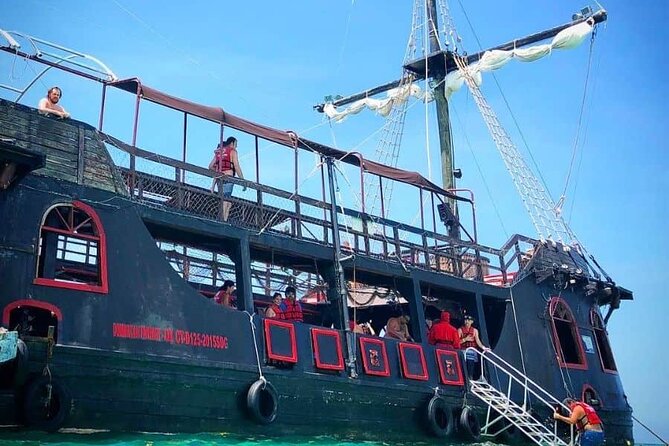 Punta Cana Pirate Ship and Snorkeling Adventure with Sharks - Drinks, music, and the ride back