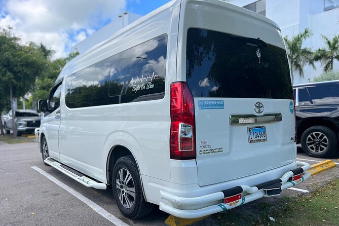 Punta Cana: Private Airport Transfers One Way To From Uvero Alto - The ride to Uvero Alto