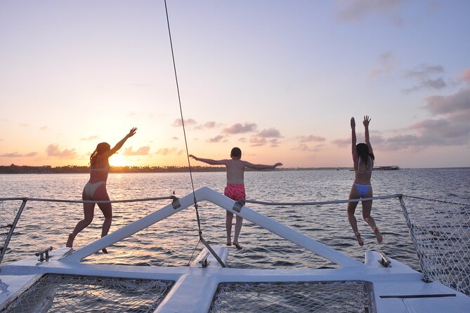 Punta Cana Private Catamaran Cruise: Snorkeling, Beach & BBQ - BBQ lunch, drinks, and the practical food question