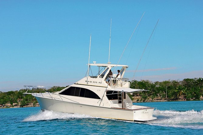 Punta Cana Private Fishing Charter boat Fortuna 42' - What four hours on the water really feels like