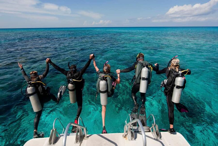 Punta Cana: Reef Diving Adventure Explore Underwater Wonders - Reaching the coral reefs along Punta Cana’s coast