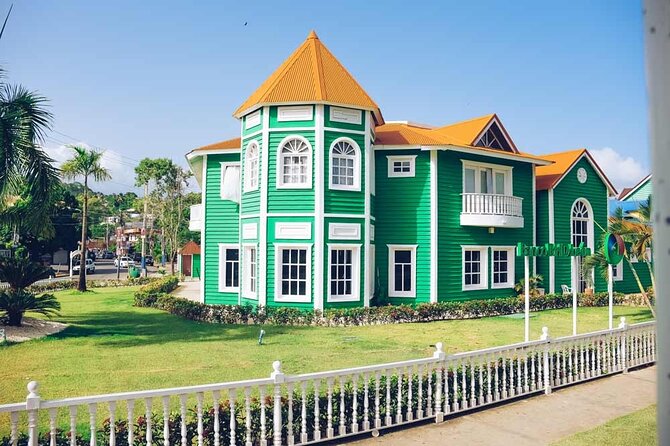 Punta Cana: Samaná, Lemon Falls and Bacardi Island - How much of the day is spent moving