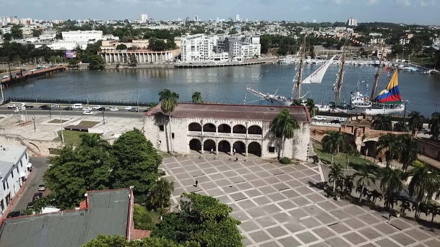 Punta Cana: Santo Domingo Day Trip with Tickets and Lunch - Who should book this Santo Domingo excursion?
