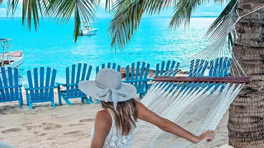 Punta Cana: Saona Crusoe VIP - The natural pool and cushion starfish