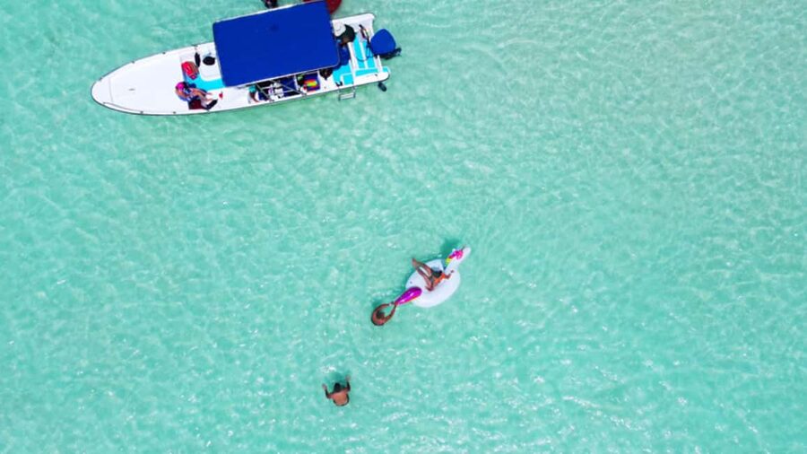 Punta Cana: Saona Island All Included Open Bar Catamaran - The 7 a.m. pickup and road to Bayahibe