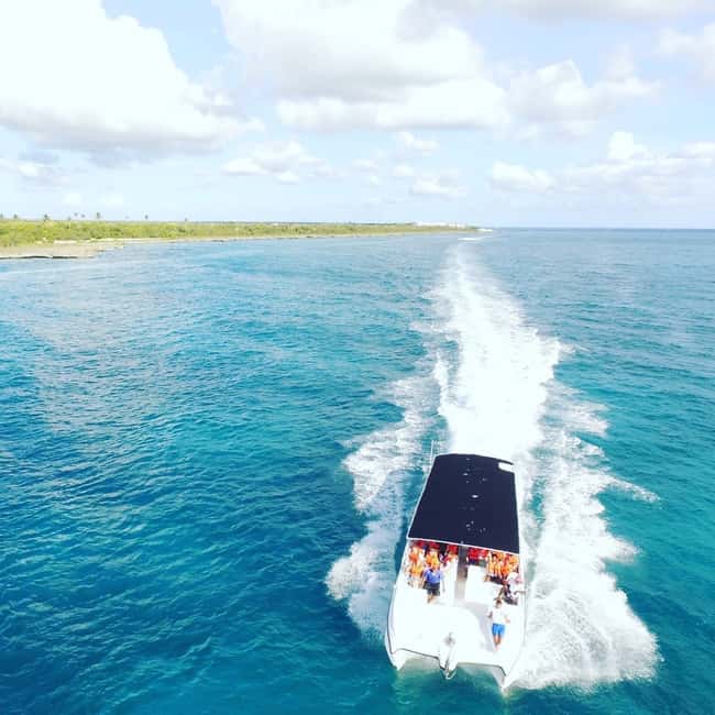 Punta Cana: Saona Island and Buggy Combo - Guides, languages, and the level of organization