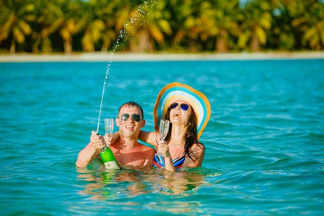 Punta Cana: Saona Island Food And Drink Catamaran Hotel Pickup - Key things to know before booking
