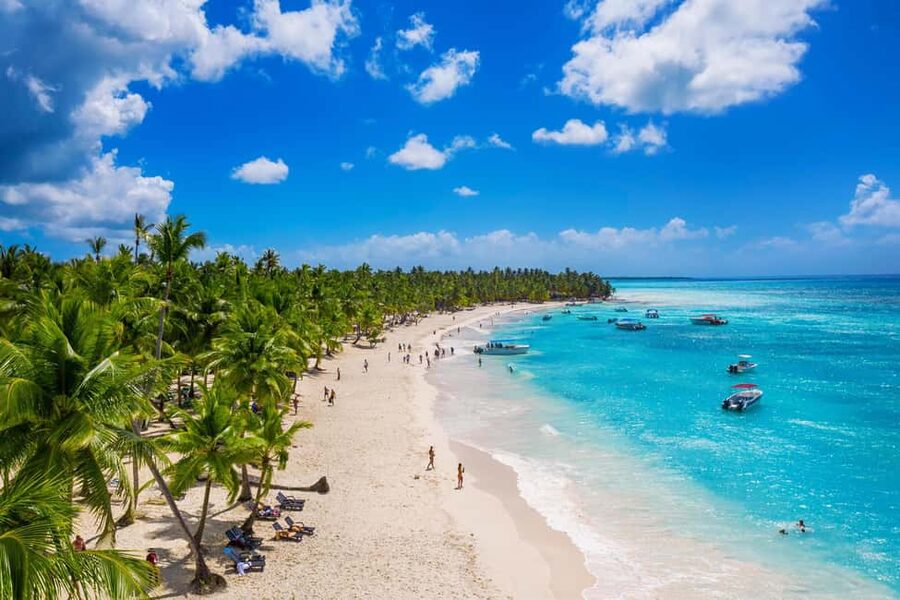 Punta Cana: Saona Island Full-Day Open Bar, Lunch & Transfer - The speedboat ride to Saona Island