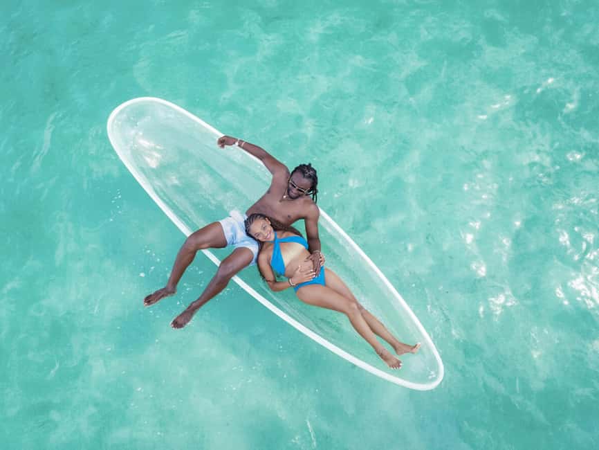 Punta Cana: Single Clear Kayak Photoshoot - A photo session built around the clear kayak