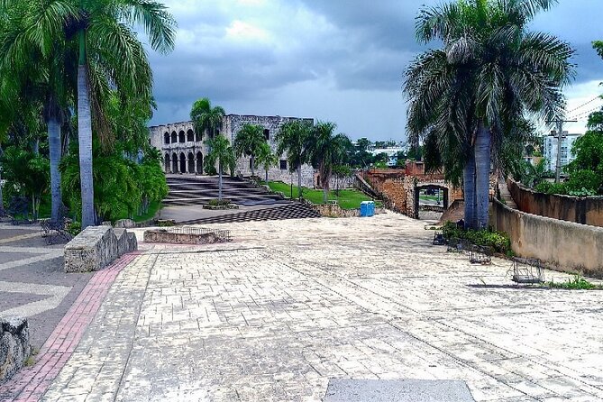 Punta Cana to Santo Domingo PRIVATE/Shared Tour, Colonial Area - Dominican lunch is part of the day