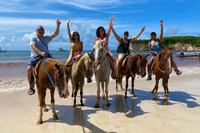 Round Mountain + Beach + Horse + Lunch - The ride from Punta Cana to Miches