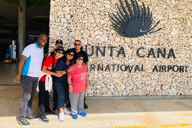 Round Trip Airport Transfers/ Punta Cana/ Bavaro - A private start from Punta Cana Airport