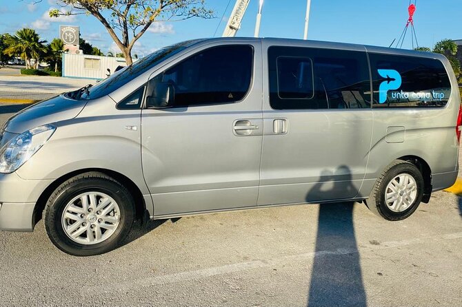 Round Trip Airport Transfers/ Punta Cana/ Bavaro - Why a private group ride can be good value