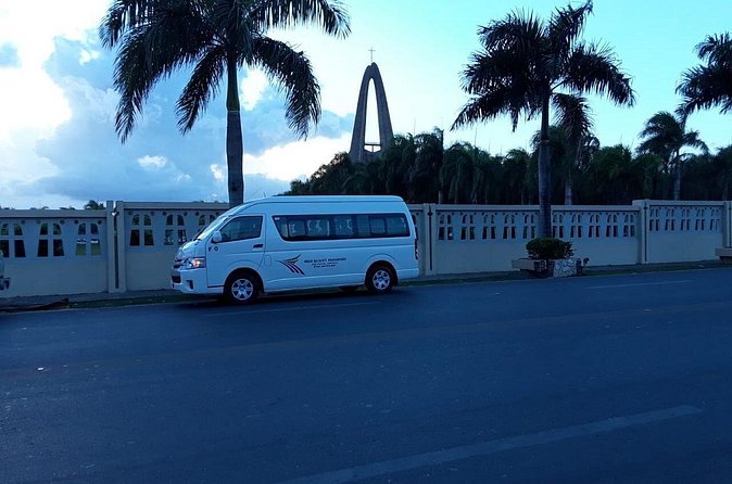 “Round-Trip Private Transfer: Punta Cana Airport ↔ Bávaro Hotels” - What this transfer does not include