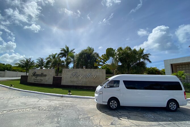 Round Trip Punta Cana Airport Transfers - Private/VIP - The Ride to Your Punta Cana Resort