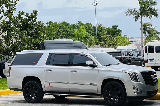 ROUNDTRIP Bavaro/Punta Cana AREA - PUJ Airport - LUXURY SERVICE - Who should book it