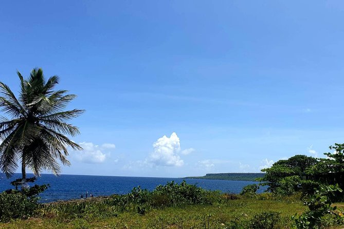 Safari discovery to Boca De Yuma – Nature, Discovery And History Of A Population - A cigar factory with a local connection