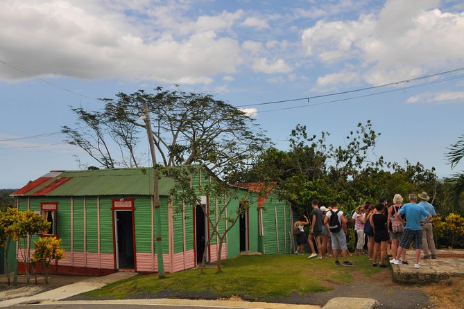 Safari Supreme Full Day Outdoor Adventure Punta Cana - Lunch and the onboard bar