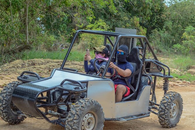 Safe transport and shuttle service in Punta Cana Dominican Rep. - Drivers who make the ride more useful