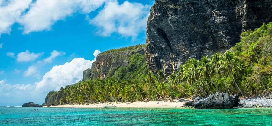 Samana: Fronton & Madame Beach tour Las Galeras - Two famous beaches from one Las Galeras boat trip