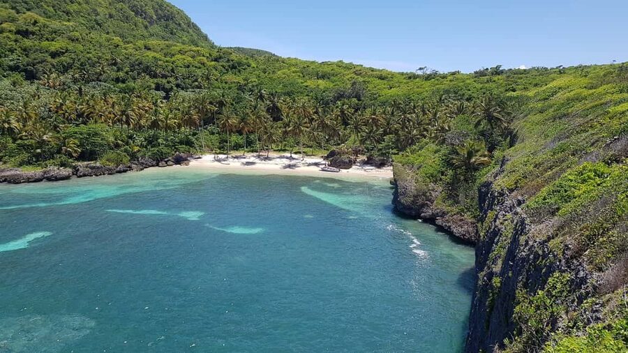 Samana: Fronton & Madame Beach tour Las Galeras - Playa Frontón earns the longest stop