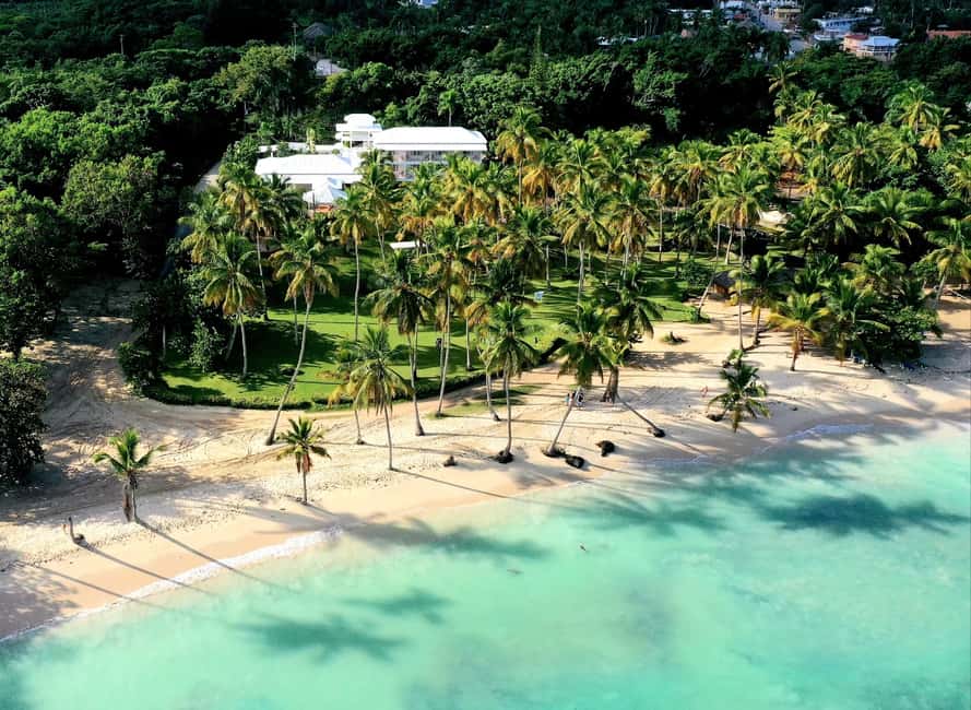 Samana: Fronton & Madame Beach tour Las Galeras - Guide support and language options