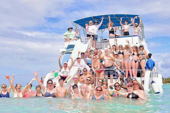 Sand Bar Punta Cana, Snorkeling, Party Boat, Booze Cruise Party - Snorkeling at the coral reefs