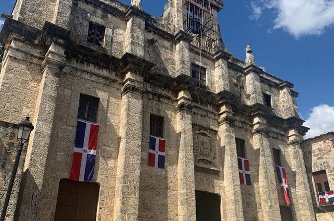 Santo Domingo City Tour from Punta Cana Full-Day - The Primate Cathedral of America