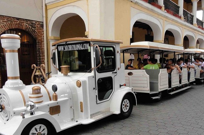 Santo Domingo City Tour: History of the Caribbean - Faro Colón and the city’s broad historical story